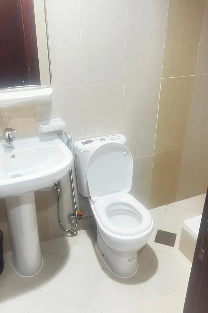 Rest House Hostel Абу-Даби